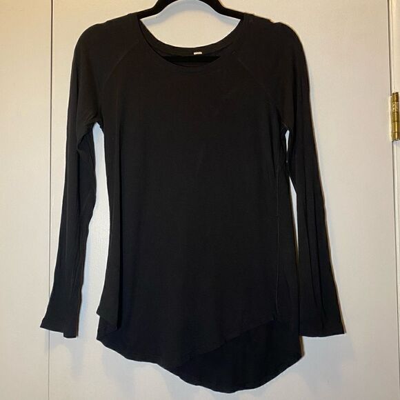 LULULEMON Lifted Balance Long-Sleeved Asymmetrical Hem Top Shirt Women’s Size 2 - Picture 1 of 5